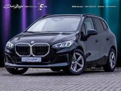 Schwarz uni Gebraucht 2025 BMW 218 Active Tourer Sport Line Van / Kleinbus | 32.990 € (Superpreis)