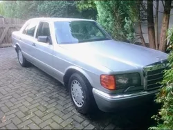 Silber Gebraucht 1985 Mercedes 260 SE Limousine | 13.900 €