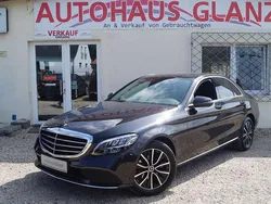 Olivgruen matt Gebraucht 2021 Mercedes C180 Exclusive Limousine | 26.999 € (Superpreis)