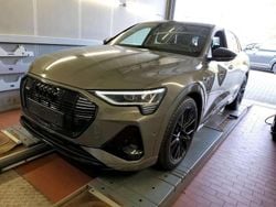 Chronosgrau metallic Gebraucht 2022 Audi e-tron Black Edition SUV | 40.815 € (Fairer Preis)