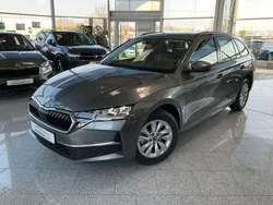 Grau Neu 2025 Skoda Octavia Selection Limousine | 31.890 € (Fairer Preis)