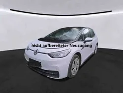 Weiss Gebraucht 2022 VW ID.3 Pure Kleinwagen | 23.049 € (Fairer Preis)