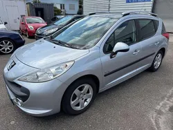 Grau/metallicmit schutzlack Gebraucht 2009 Peugeot 207 Urban Move Kombi | 1.999 € (Etwas zu teuer)