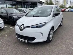 Gletscherweiss Gebraucht 2017 Renault Zoe Life Kleinwagen | 7.900 € (Fairer Preis)