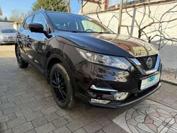 Schwarz Gebraucht 2018 Nissan Qashqai N-Connecta SUV | 15.500 € (Fairer Preis)