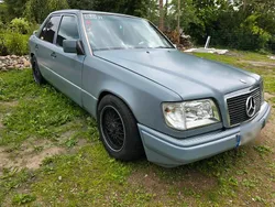 Andere farben Gebraucht 1994 Mercedes E200 Edition Limousine | 7.999 €