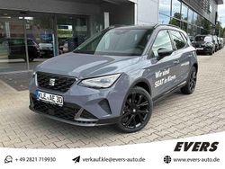 Graphene grau / midnight schwarz Gebraucht 2025 Seat Arona FR SUV | 28.450 €