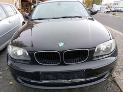 Saphirschwarz Gebraucht 2011 BMW 116 Advantage Kleinwagen | 1.999 € (Superpreis)