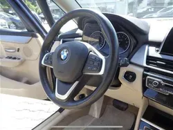 Blau Gebraucht 2017 BMW 218 Gran Tourer Van / Kleinbus | 25.000 €