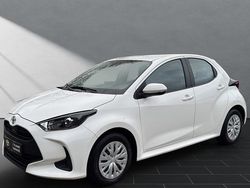 Weiß Gebraucht 2022 Toyota Yaris Limousine | 13.450 € (Fairer Preis)