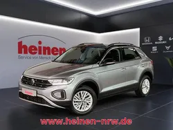 Silber Gebraucht 2024 VW T-Roc Life SUV | 24.709 € (Superpreis)