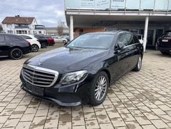 Schwarz Gebraucht 2019 Mercedes E220 Kombi | 20.900 € (Superpreis)