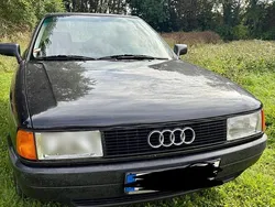 Schwarz Gebraucht 1992 Audi 80 Limousine | 2.600 €