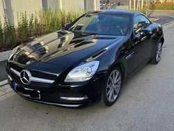 Schwarz Gebraucht 2011 Mercedes SLK200 Cabrio | 14.199 €