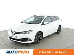 Weiß Gebraucht 2018 Toyota Auris Touring Sports Team Kombi | 15.890 € (Fairer Preis)