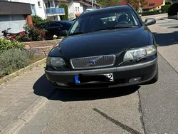 Schwarz Gebraucht 2000 Volvo V70 Kombi | 1.800 € (Fairer Preis)