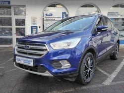 Blau Gebraucht 2017 Ford Kuga Cool & Connect SUV | 11.790 € (Guter Preis)