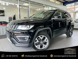 Diamond black crystal p/c Gebraucht 2020 Jeep Compass Limited SUV | 24.490 € (Etwas zu teuer)