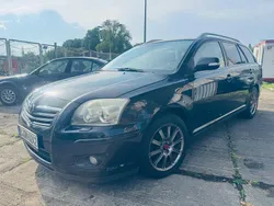 Schwarz Gebraucht 2007 Toyota Avensis Executive Kombi | 2.700 € (Fairer Preis)