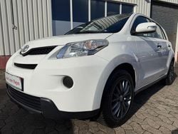 Weiß Gebraucht 2010 Toyota Urban Cruiser SUV | 5.980 € (Teuer)
