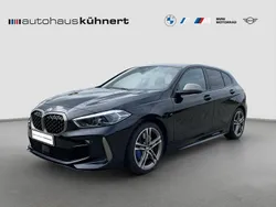 Schwarz Gebraucht 2022 BMW M135 Performance Kleinwagen | 36.335 € (Fairer Preis)