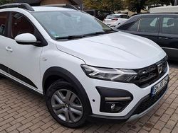 Weiß Gebraucht 2021 Dacia Sandero Comfort Kleinwagen | 13.600 € (Fairer Preis)