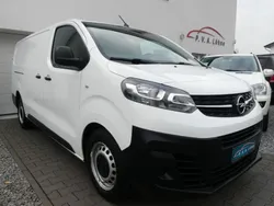 Jade weiss/arktis weiss Gebraucht 2022 Opel Vivaro Edition Van | 18.950 € (Superpreis)