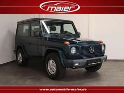 Turmalingrãœn metallic Gebraucht 1994 Mercedes G300 SUV | 24.900 €
