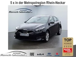 Zilinaschwarz Gebraucht 2024 Kia Ceed Vision Limousine | 24.289 € (Fairer Preis)