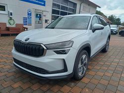 Weiß Gebraucht 2024 Skoda Kodiaq Selection SUV | 42.850 € (Guter Preis)