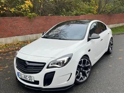 Weiß Gebraucht 2015 Opel Insignia OPC Limousine | 19.000 € (Teuer)