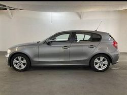 Grau Gebraucht 2010 BMW 118 Kleinwagen | 11.000 €