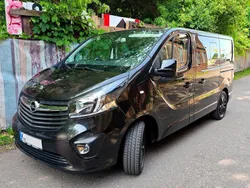 Schwarz Gebraucht 2018 Opel Vivaro Van | 24.000 €