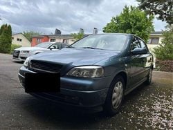 Gebraucht 1998 Opel Astra Sportive Limousine | 2.000 € (Teuer)