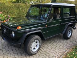 Grün Gebraucht 1983 Mercedes G230 SUV | 36.999 €
