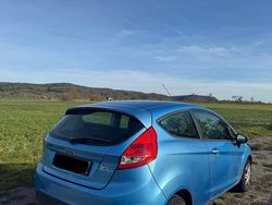 Blau Gebraucht 2009 Ford Fiesta Kleinwagen | 3.350 € (Fairer Preis)
