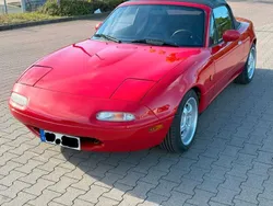 Rot Gebraucht 1991 Mazda MX5 Cabrio | 13.299 €