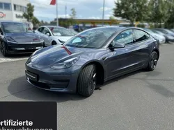 Silber Gebraucht 2022 Tesla Model 3 Limousine | 28.500 € (Fairer Preis)