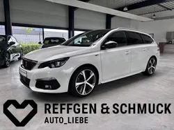 Weiß metallic Gebraucht 2018 Peugeot 308 GT Kombi | 17.390 € (Etwas zu teuer)