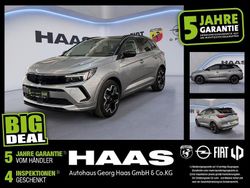 Kontrast grau/quarz silber Gebraucht 2022 Opel Grandland X Ultimate SUV | 25.490 € (Fairer Preis)