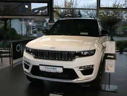 Weiß Gebraucht 2022 Jeep Grand Cherokee Summit SUV | 84.990 € (Teuer)