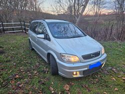 Silber Gebraucht 2003 Opel Zafira OPC Van / Kleinbus | 1.650 € (Fairer Preis)