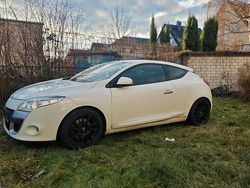 Weiß Gebraucht 2008 Renault Mégane III Coupé | 4.000 €