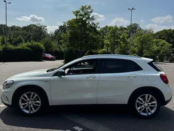 Weiß Gebraucht 2014 Mercedes GLA220 Edition 1 SUV | 16.900 € (Etwas zu teuer)