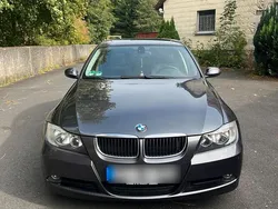 Grau Gebraucht 2006 BMW 318 Kleinwagen | 3.500 € (Etwas zu teuer)