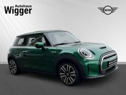 Gruen Gebraucht 2021 Mini Cooper SE Classic Kleinwagen | 16.900 € (Fairer Preis)