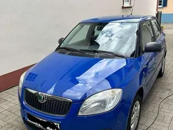 Blau Gebraucht 2009 Skoda Fabia Classic Kleinwagen | 3.500 € (Fairer Preis)