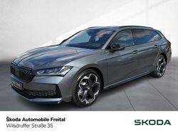 Graphitegrau metallic Neu 2025 Skoda Superb SportLine Kombi | 52.950 € (Guter Preis)