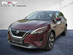 Burgundy metallic Gebraucht 2023 Nissan Qashqai 360º SUV | 27.990 € (Fairer Preis)