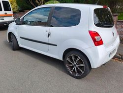 Weiß Gebraucht 2009 Renault Twingo Kleinwagen | 1.899 € (Fairer Preis)